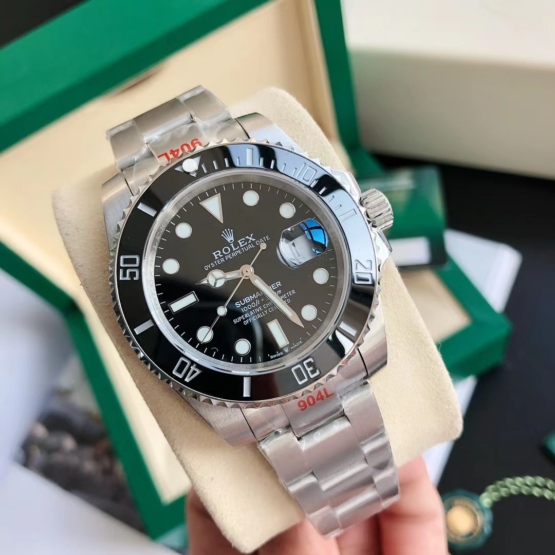 Rolex Submariner Date 41 Stainless Steel / Black / Cerachrom (Use Code "New10" Get 10% Off)